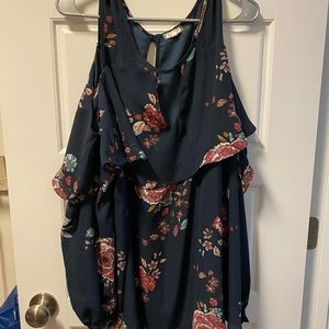 Plus Cold Shoulder Floral Top
